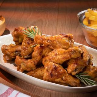 10. Alitas De Pollo Fritas (6ds.)