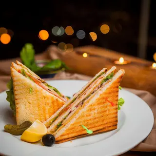 SPECIAL GRILL SANDWICH