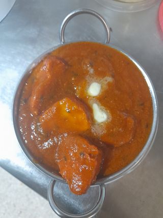 Platos Rogan Josh Con Pollo