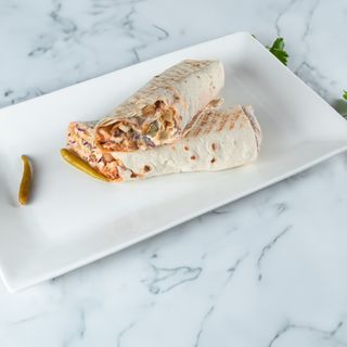 Донер в лаваше с курицей (стандартная порция)
