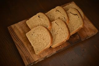 შავი პური