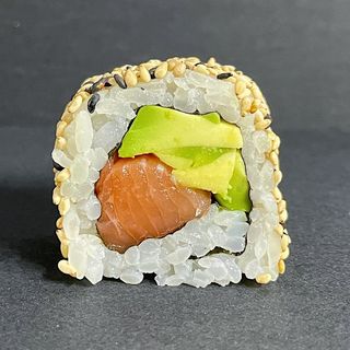 Salmon roll 4pz