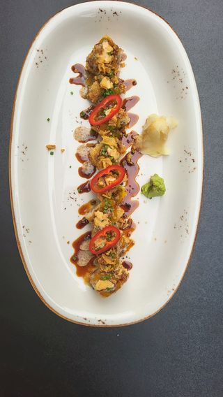 Crispy Uramaki Z Chicken Chorizo Ragout