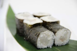 023 Hosomaki branzino - 6 pezzi