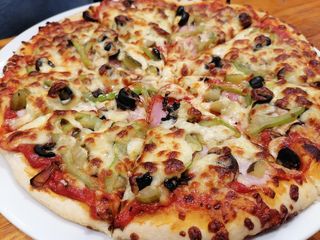 Пица  Капричоза 30 см.