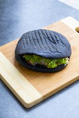 Піта Сирна Кур L (чор) (250г)