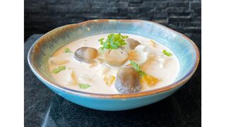 Kokosowa z kurczakiem