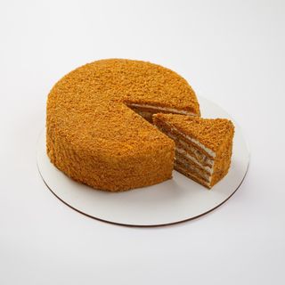 Торт "Медовик с орехами" гранд (0,900 кг)