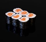 42.   Shake Maki (6 Uds.)