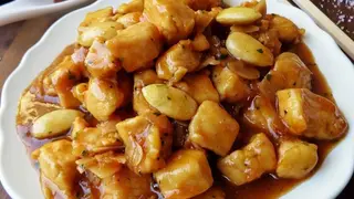 210 Pollo con le mandorle