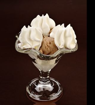 Kesten pire sa aromom ruma