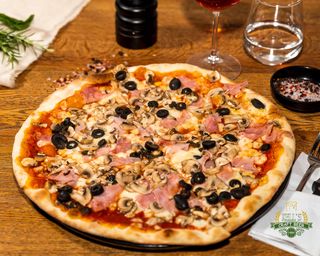 Pizza Capriciosa