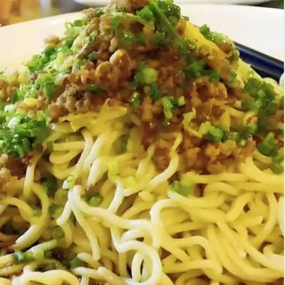 95B. Tallarines de la casa