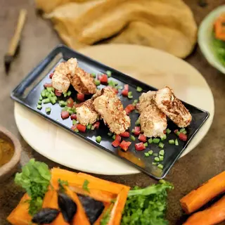 Veg Cashewnut Roll