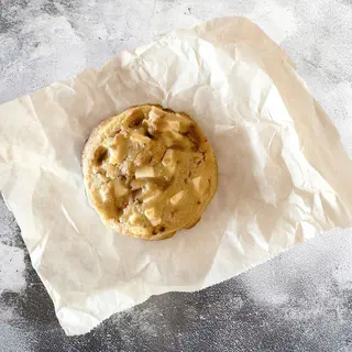Cookie Dough Raspberry White Chocolate