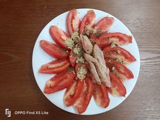 Tomate Aliñado Con Melva