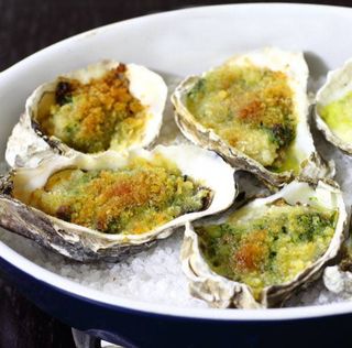 Устриці Рокфеллер запечені (21г/1шт)