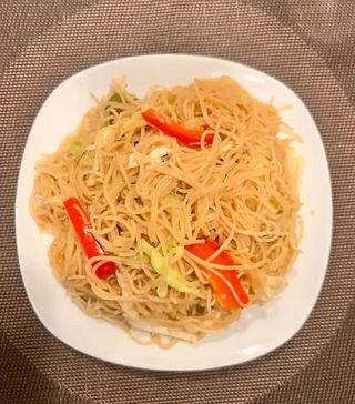 9H Massa de Arroz com Frango