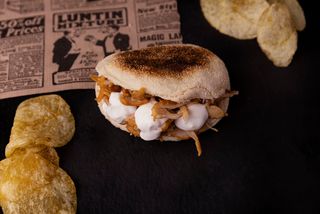 54 Minita De To Mara Con Pollo Kebab