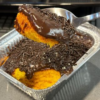 Bolo Cenoura cobertura Brigadeiro Marmitinha