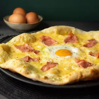 Pizza Carbonara