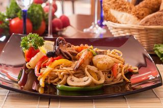 Удон с морепродуктами