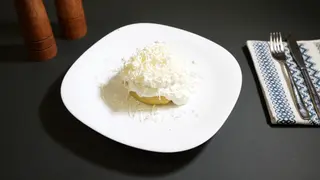 Branza cu mamaliguta si smantana