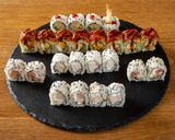 Суши Филаделфия комбо (24бр-570г) + Coca Cola Zero 0.5