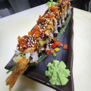 920 CRISPY EEL ROLL (8 PCS)  D