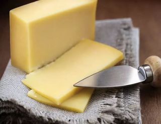 Краве кашкавал (100гр)