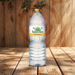 Agua grande fuente liviana 1,5L
