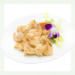 65b Gamberi con mandorle fritte