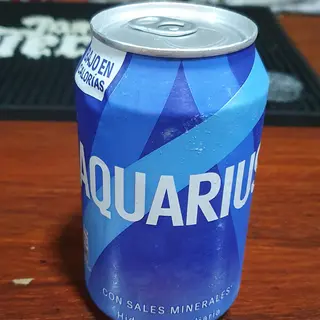 Aquarius Limón lata 330ml.