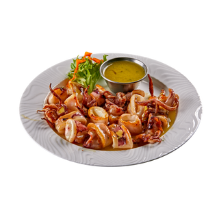 КАЛМАРИ НА ПЛОЧА