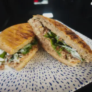 Tuna bun-mollete  de atún