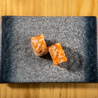 Rollito Tobiko Atún