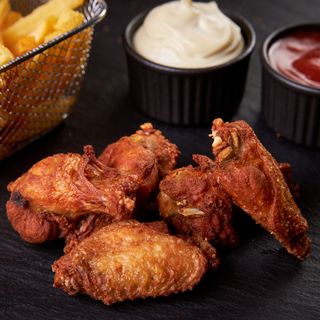 Meniu Aripioare BBQ MIC  