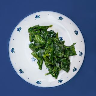 Шпинат с оливковым маслом (150 гр.)