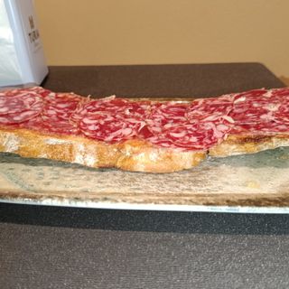 Tostada Con Salchichón Ibérico