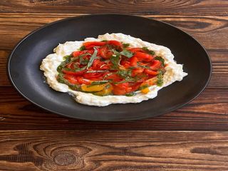 Запечений перець з сирно-вершковим соусом