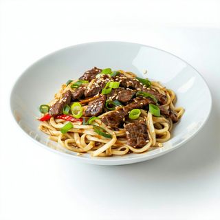 Yakiudon Con Ternera