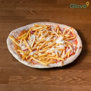 Pizza cu cartofi pai