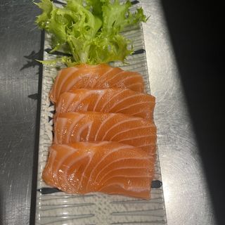 20. Sashimi De Salmón (4 Pzs.)