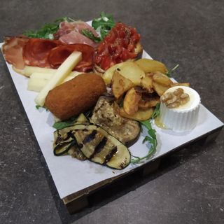 ANTIPASTO DEL CIVICO