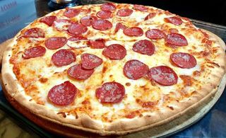 Pizza Pepperoni 52 cm