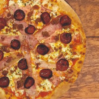 Pizza Chori Lucho (33Cm.)