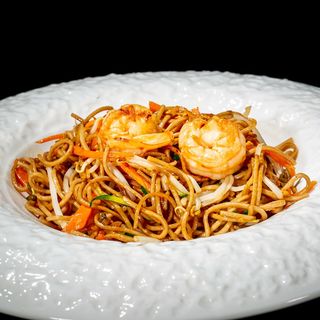 58. Yaki soba gamberi e verdure