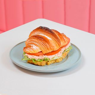 Croissant Pasta de Salmão