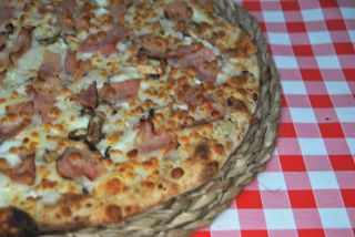 2x1 Pizza mediana 4 ingredientes