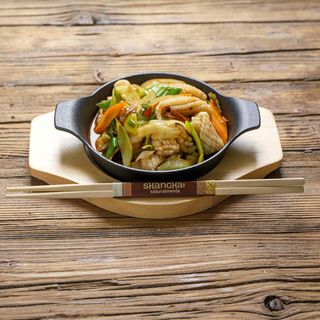 Calamari saltati in salsa piccante